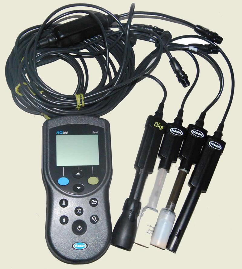 HQ30d便攜式多參數分析儀